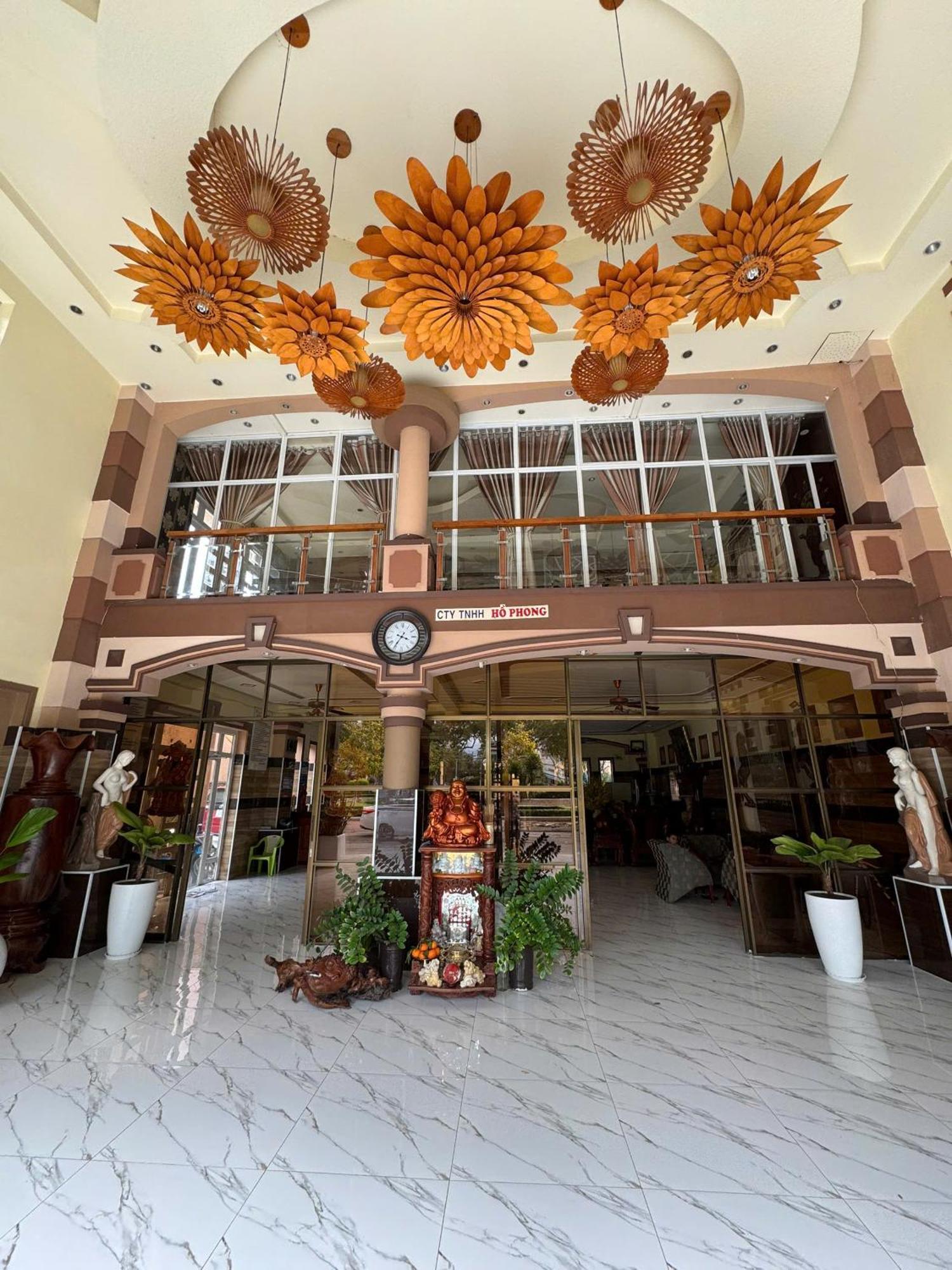 Khách sạn Hồ Phong Phan Rang Ngoại thất bức ảnh
